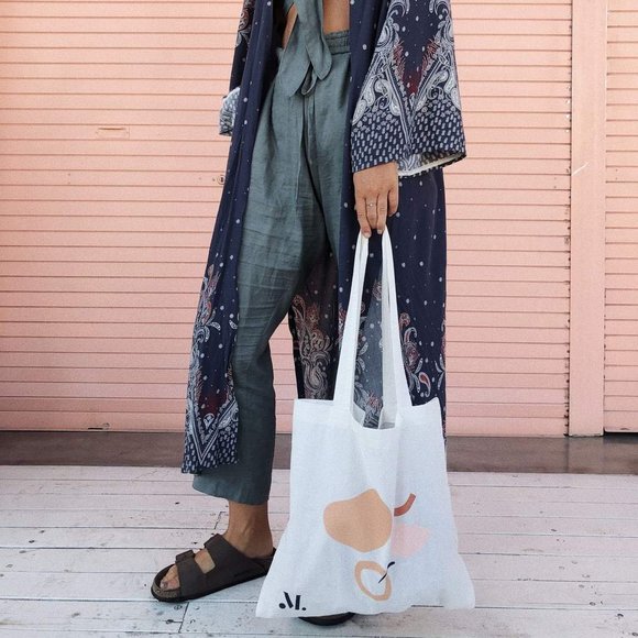 MANDRN Handbags - MANDRN tote bag